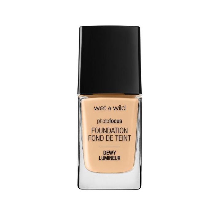 Base de Maquillaje Photo Focus Dewy Foundation - Wet N Wild : Soft Beige - 1